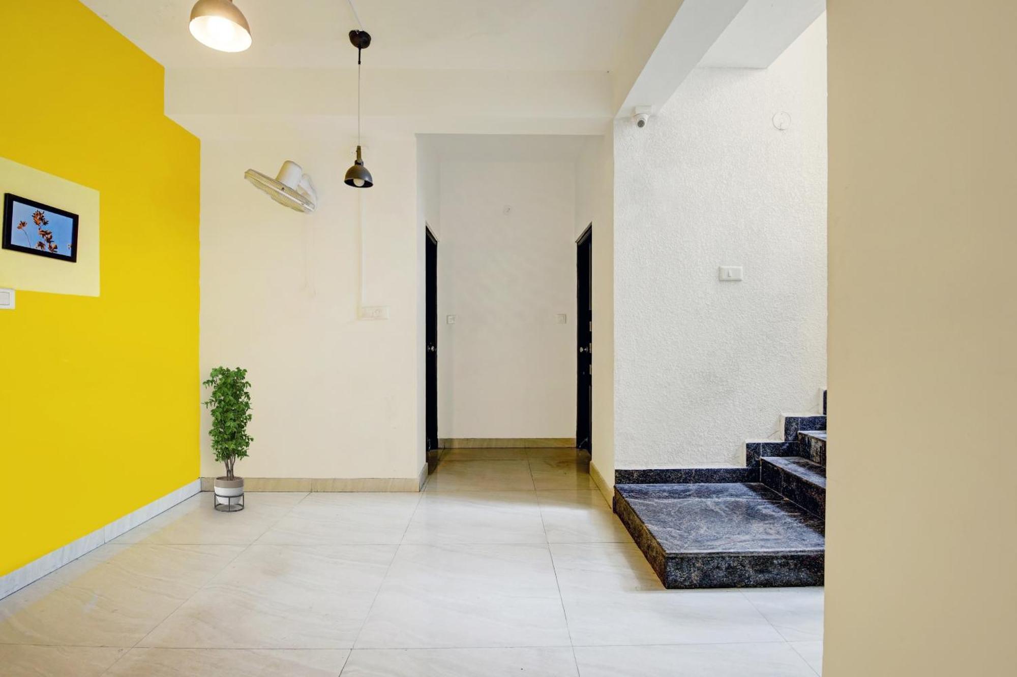 Super Hotel O Vsv Avenue Hennur Near Sri Amruth Chithra Mandira Bangalore Extérieur photo